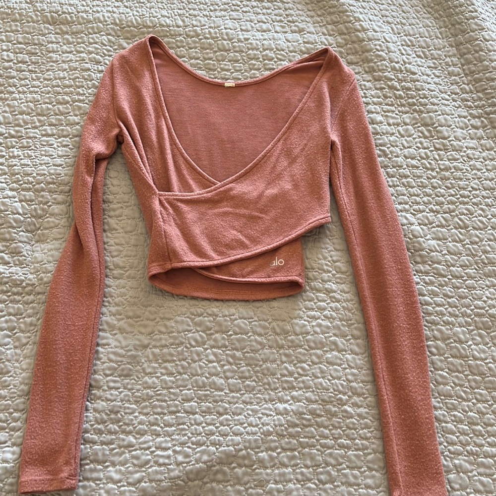 Alo yoga cropped sweater size small